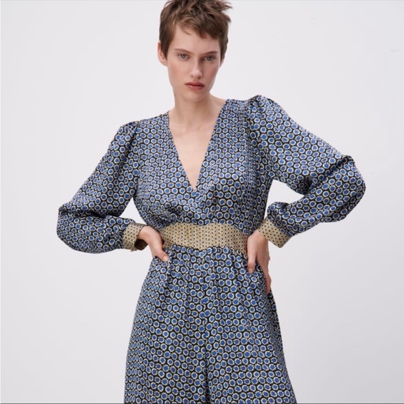 Sophisticated blue Zara jumpsuit - Picture 3 of 10